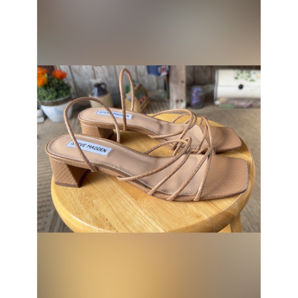 Steve Madden Paige strappy sandals 8.5
